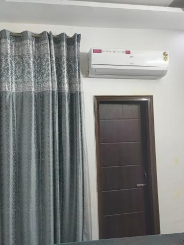 3 BHK Fully furnished Flat — photo 7